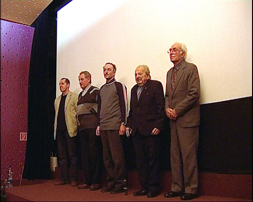 Foto: sprava Ján Košút, Anton Felber a synovia odvlečených Jozefa Tekeliho, Juraja Ružbaského a Jozefa Bobalíka Foto: sprava J. Košút, A. Felber a synovia odvlečených J. Tekeliho, J. Ružbaského a J. Bobalíka